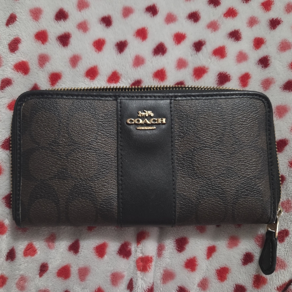 Coach Brown and Black Signature Zip Wallet with Gold Logo